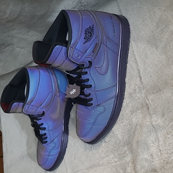 Nike Jordan Retro 1  "Fearless" Reflective High Top Mens 12 - Picture 8 of 12